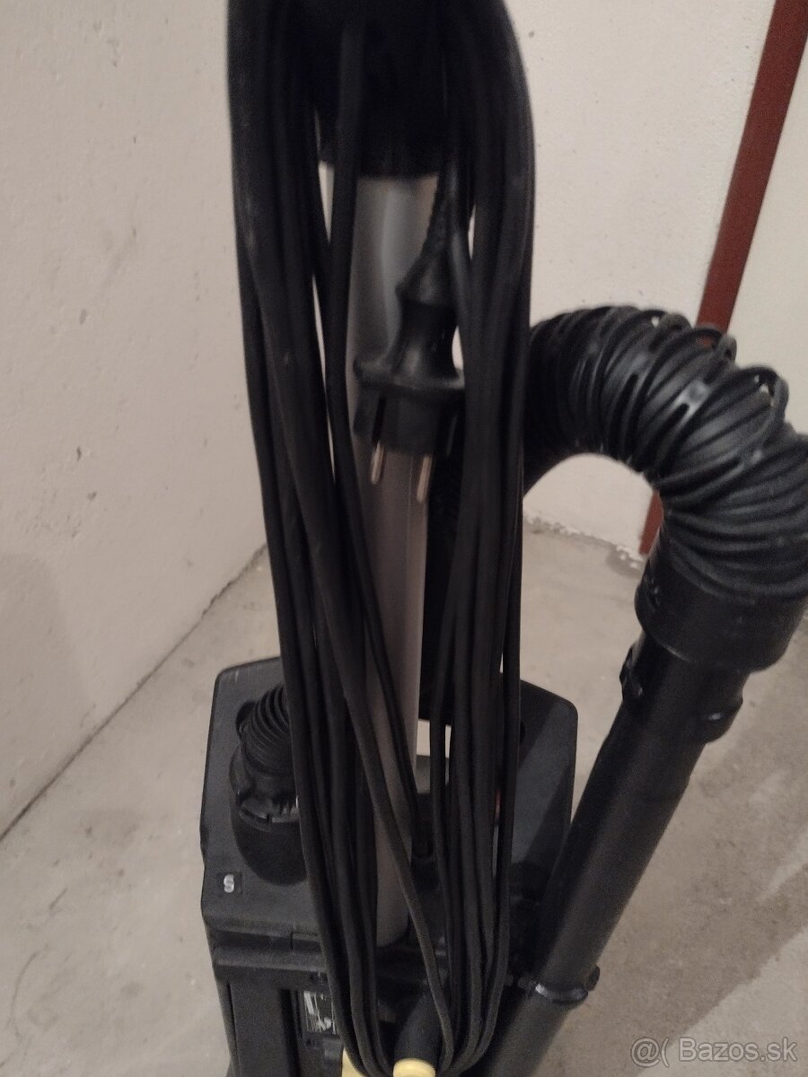 KARCHER PROFESIONAL - 4