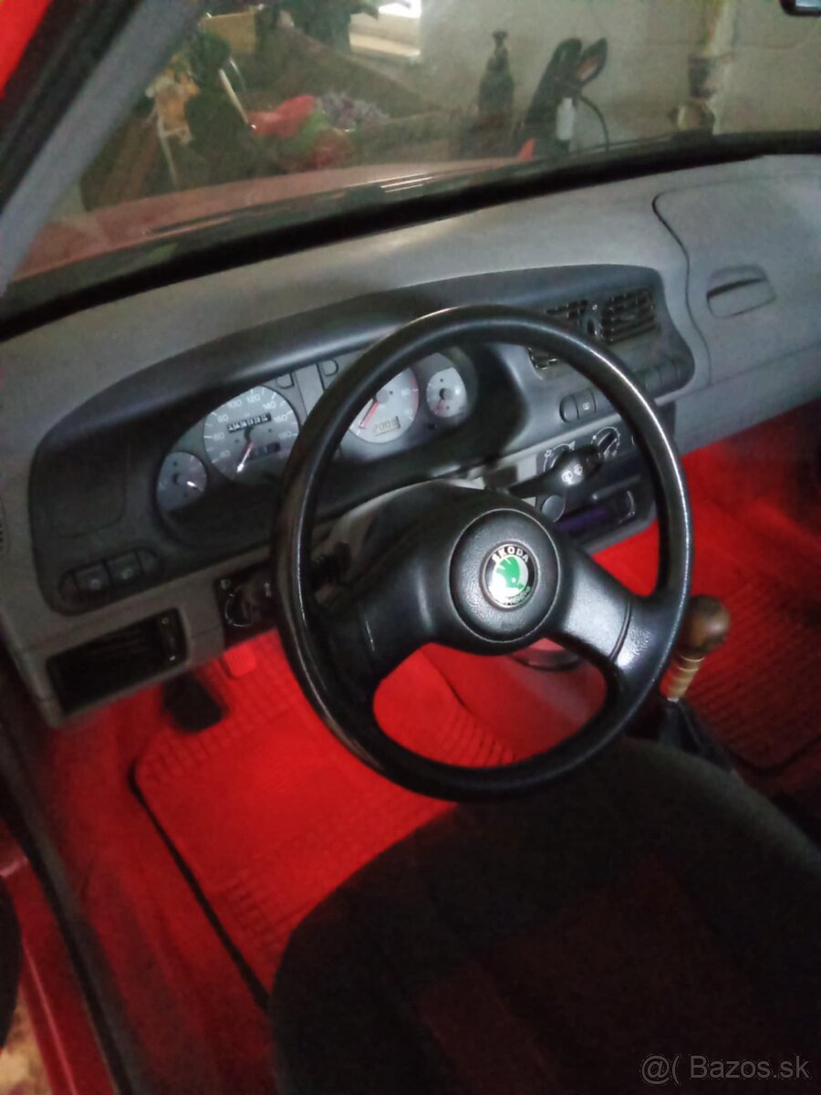 Predám auto Škoda Felícia - 4