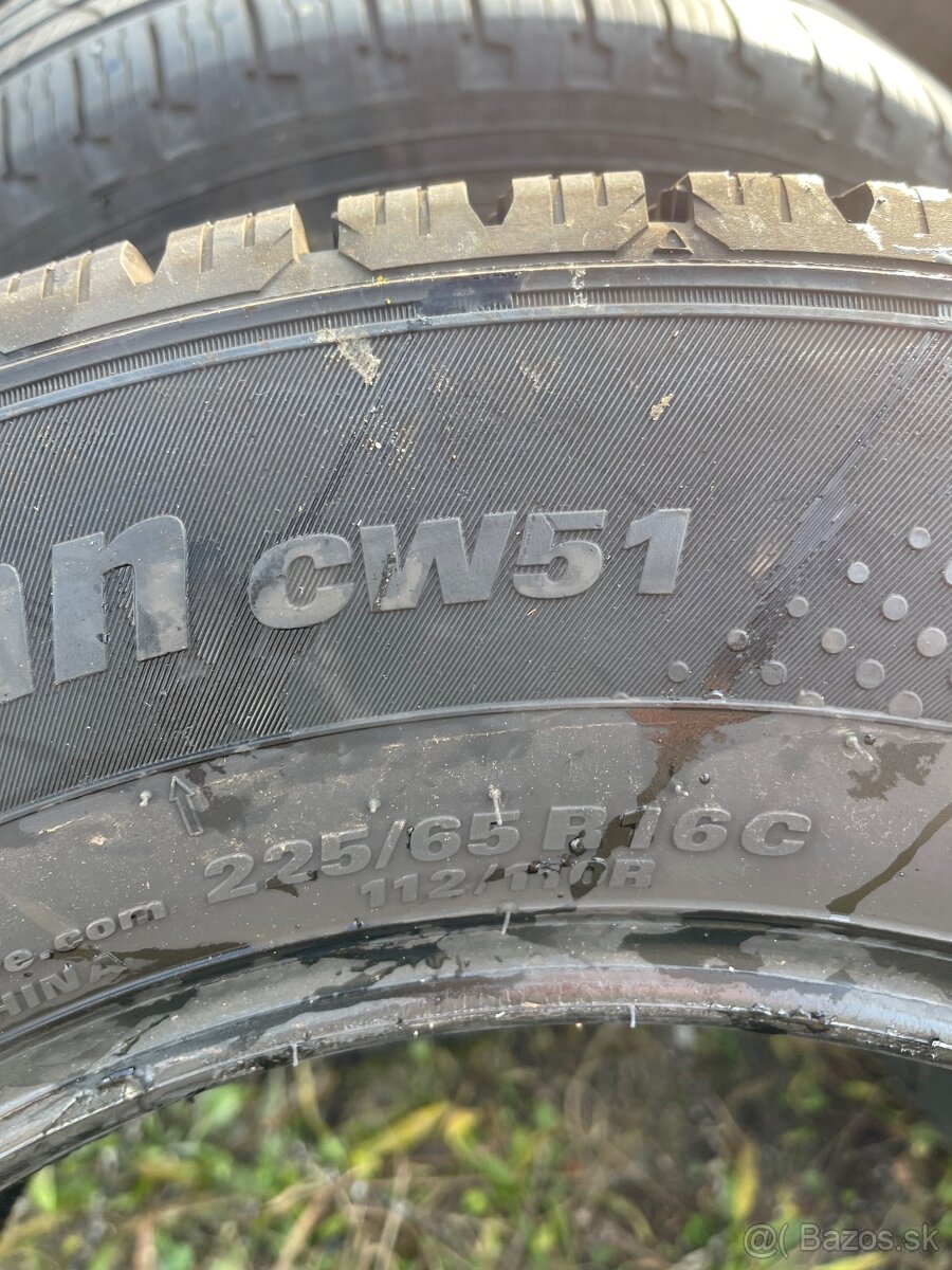 Zimne Kumho 225/65r16 C - 4