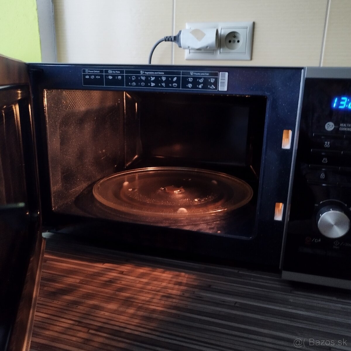 Mikrovlnná rúra Samsung - 4