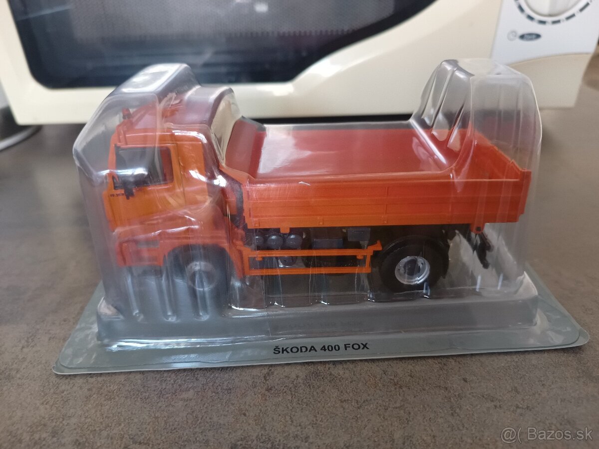 1:43 Škoda 400 Fox - 4