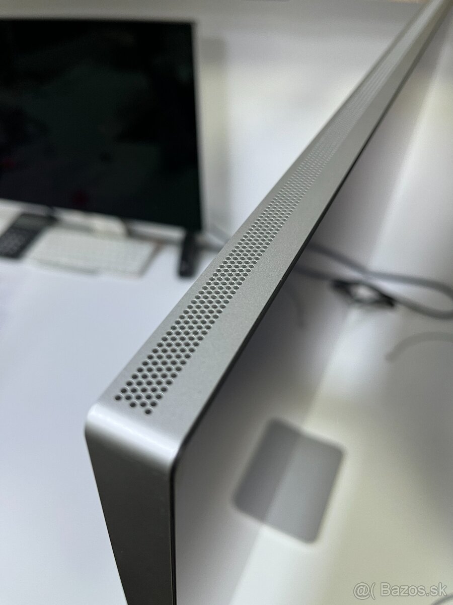  Apple Studio Display - Sklo s nanotextúrou - Stojan - 4