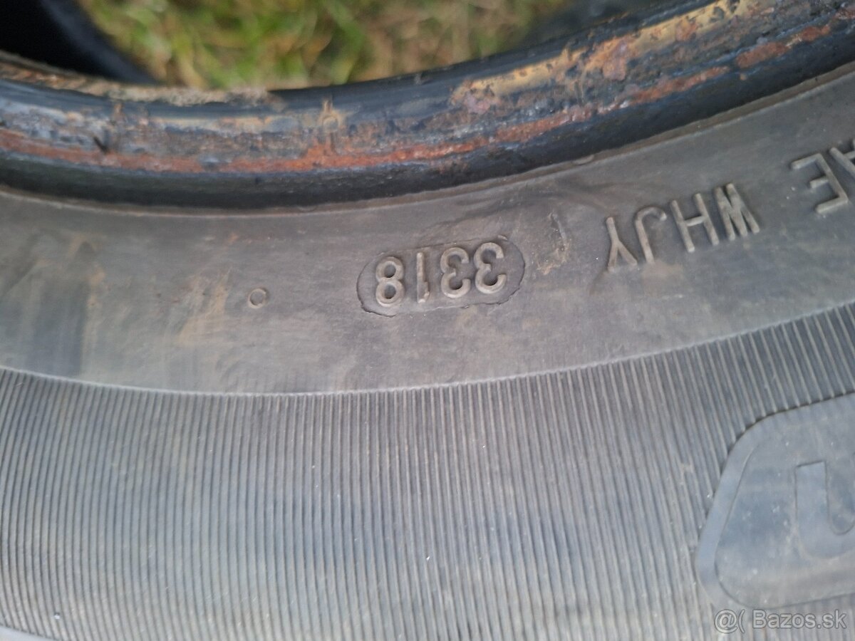 Predám zimné Pneu 195/65/R15 - 4