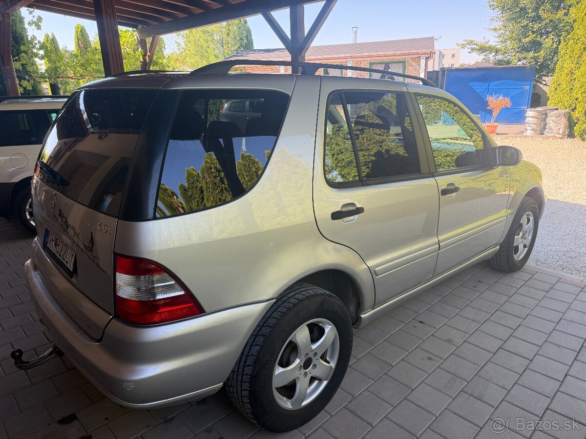 Mercedes-Benz ML 270 CDI - 4