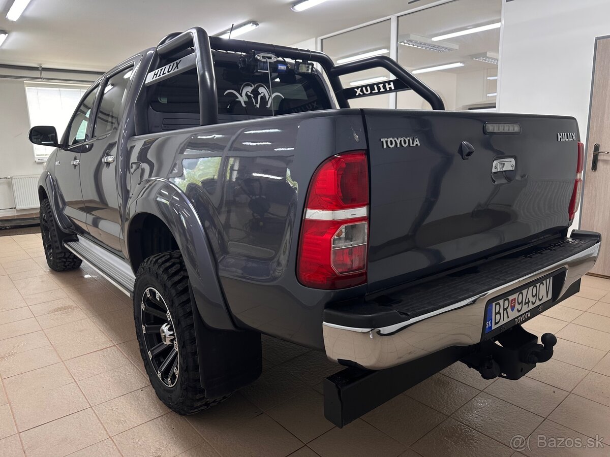 Toyota Hilux 3.0 A/T 2014