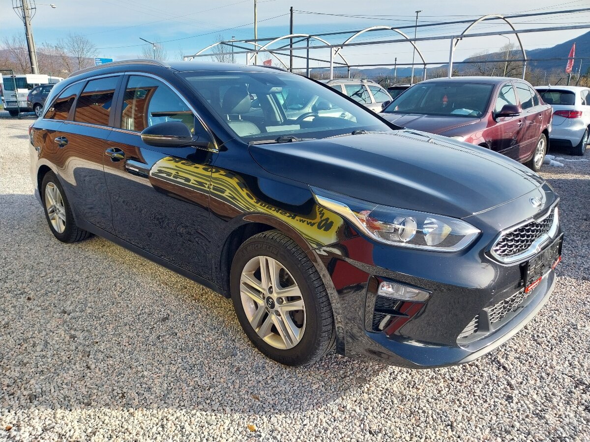 Kia Ceed SW 1.6 CRDi Silver - 4