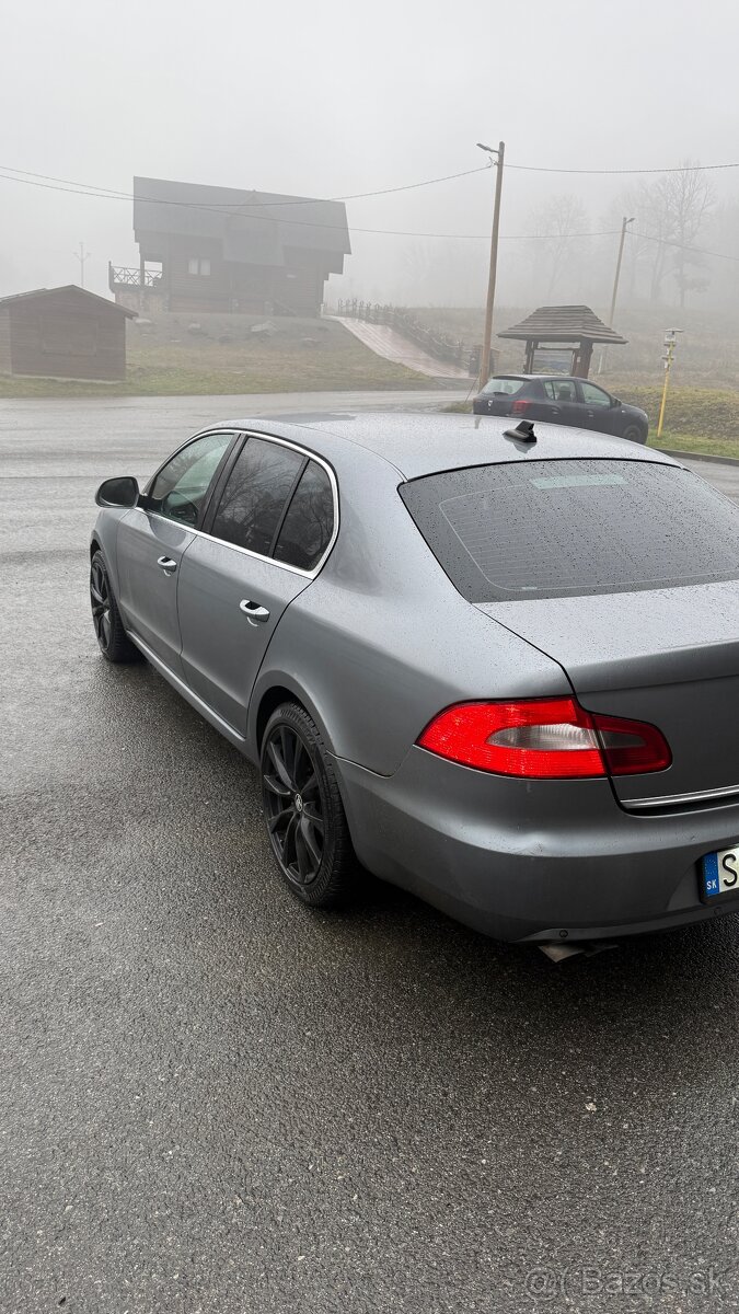 Skoda Superb 2.0tdi - 4