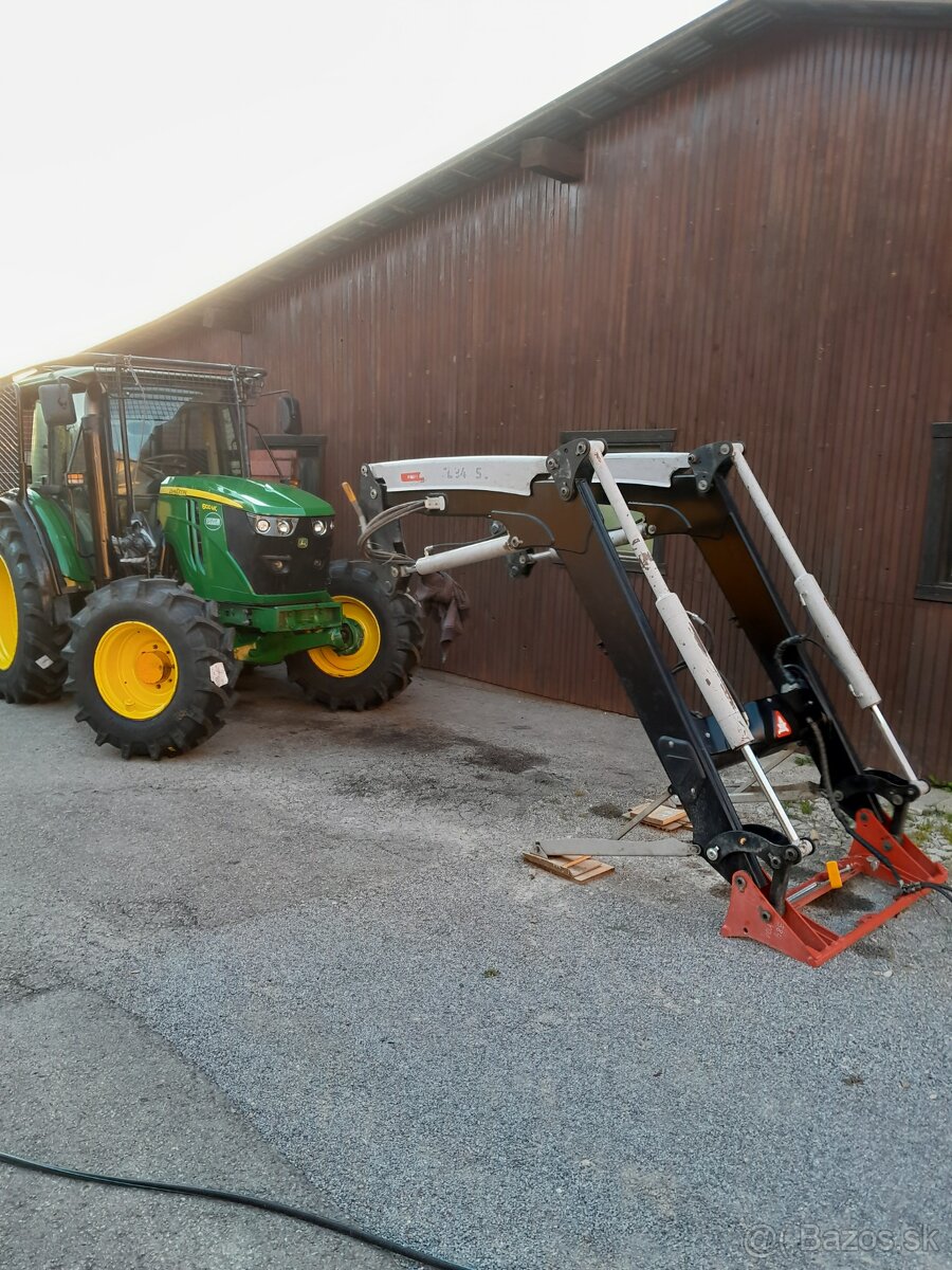 Predám John Deere 6100MC - 4