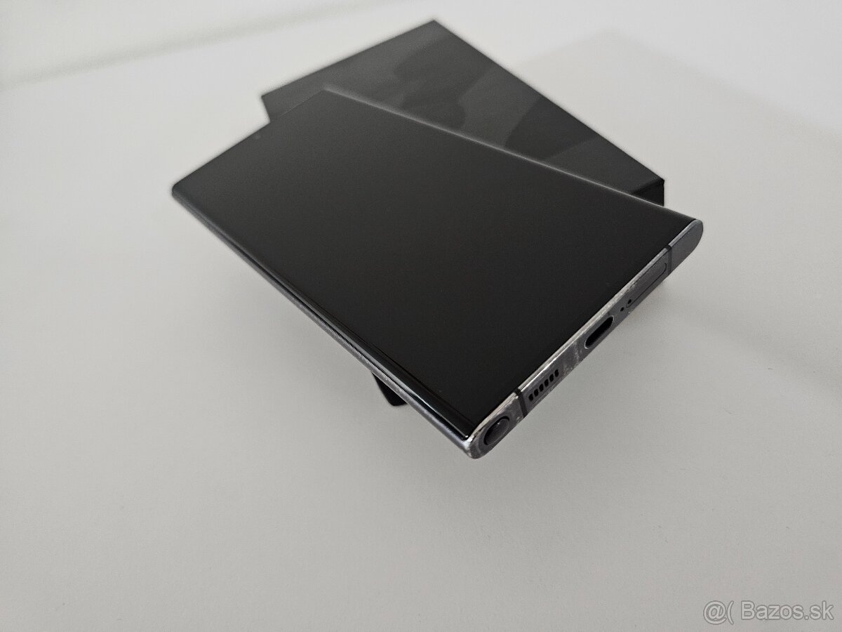 Samsung Galaxy S22 Ultra - 4