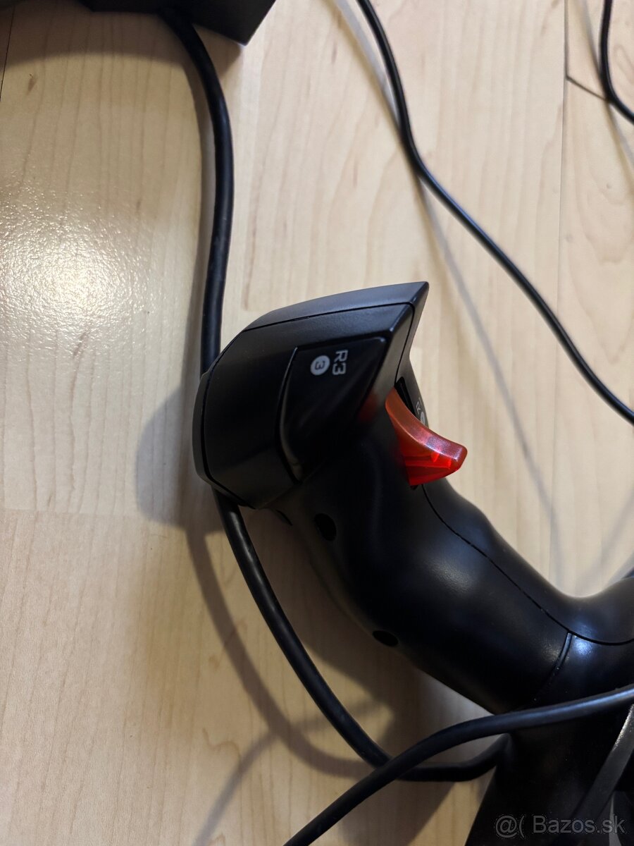 Thrustmaster T.Flight Hotas X - 4