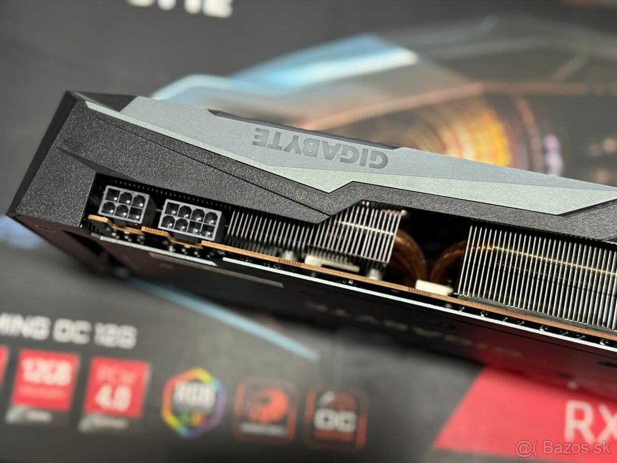 Predám grafiku GIGABYTE Radeon RX 6700 XT 12GB - 4