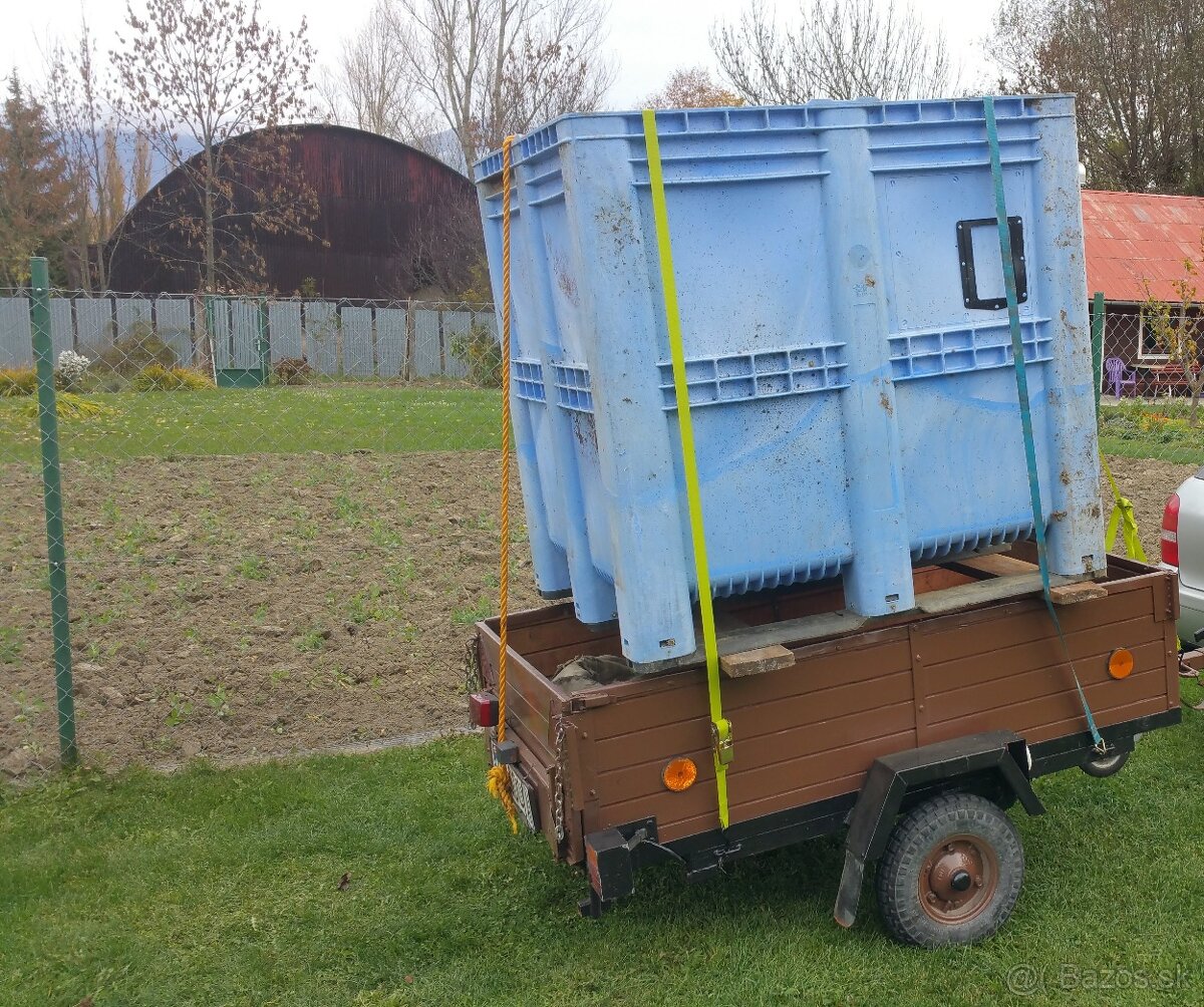 Prívesný vozík - 4