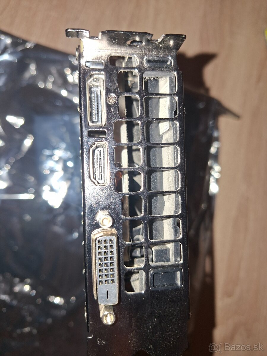 EVGA GeForce GTX 1050 Ti SSC 4GB - 4