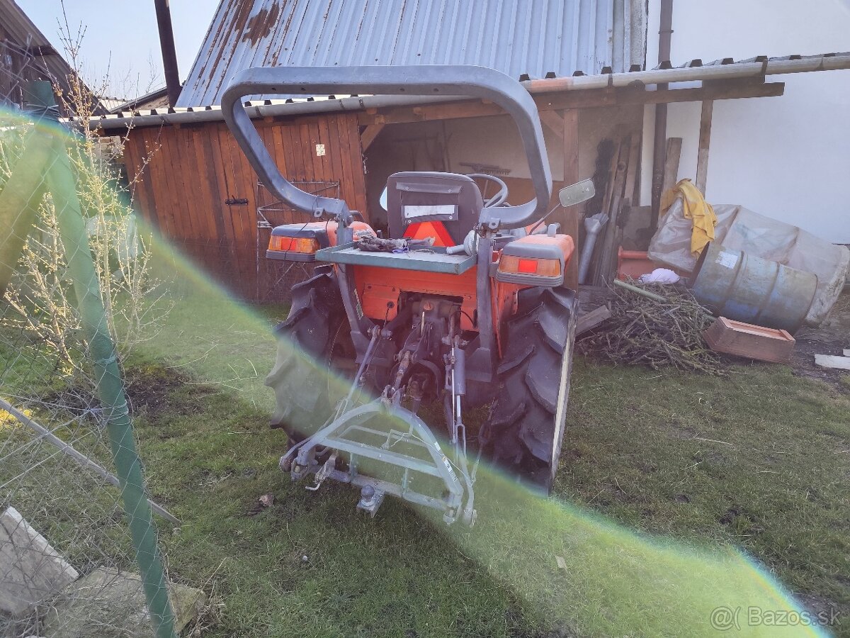 Kubota Grandel GL220 - 4