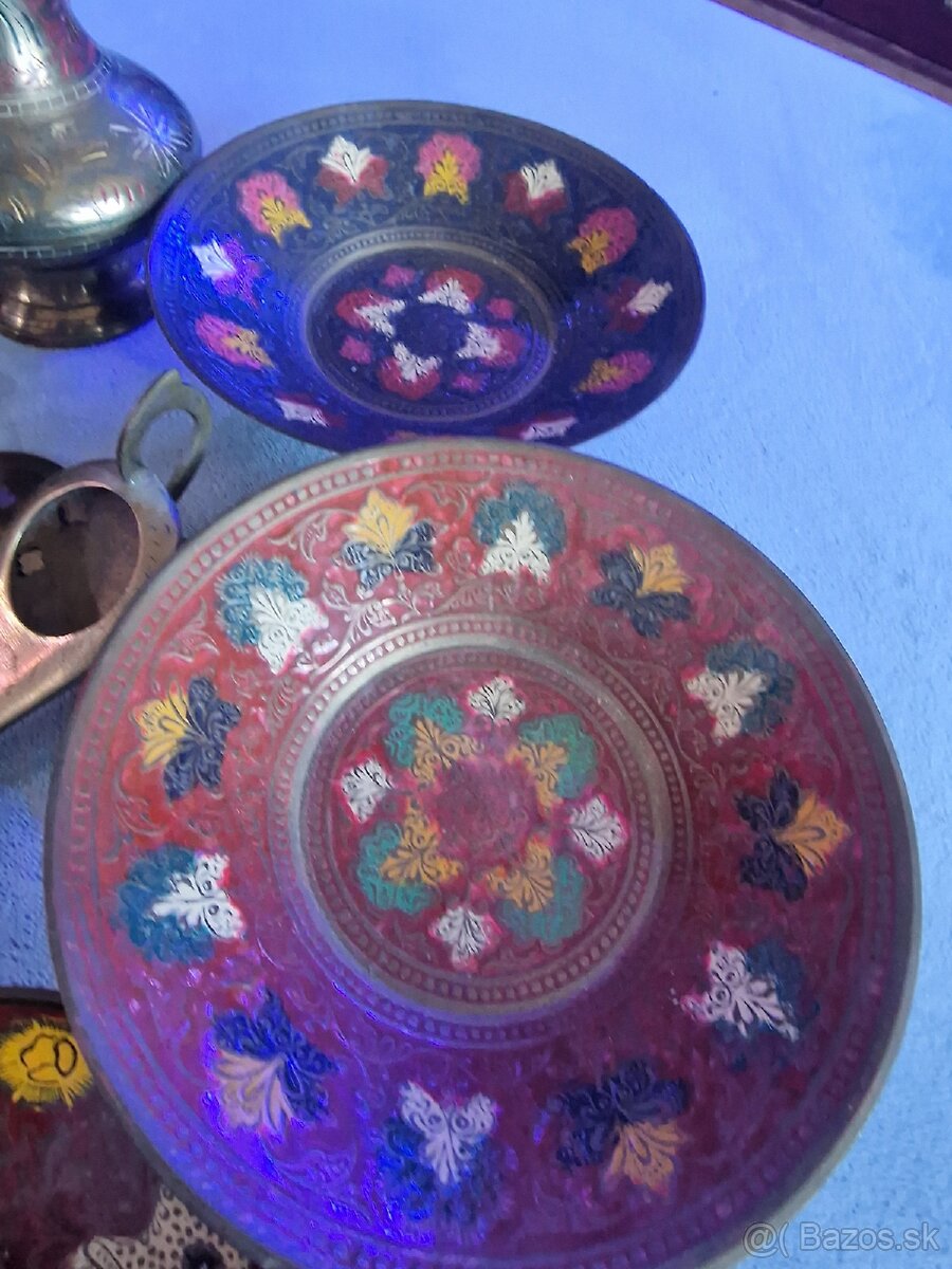 Veľká sada orientálnej mosadze – India - 4