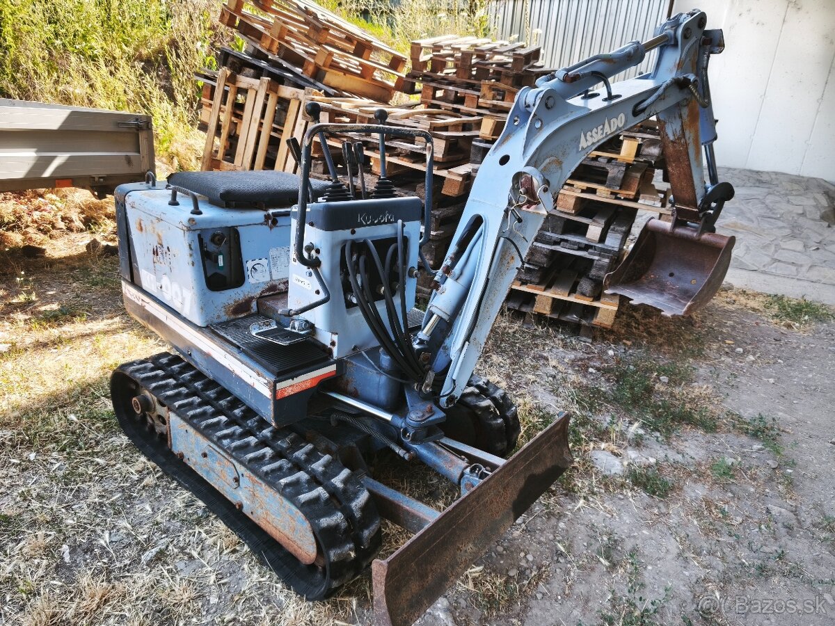 Minibáger Kubota KH007 - 4