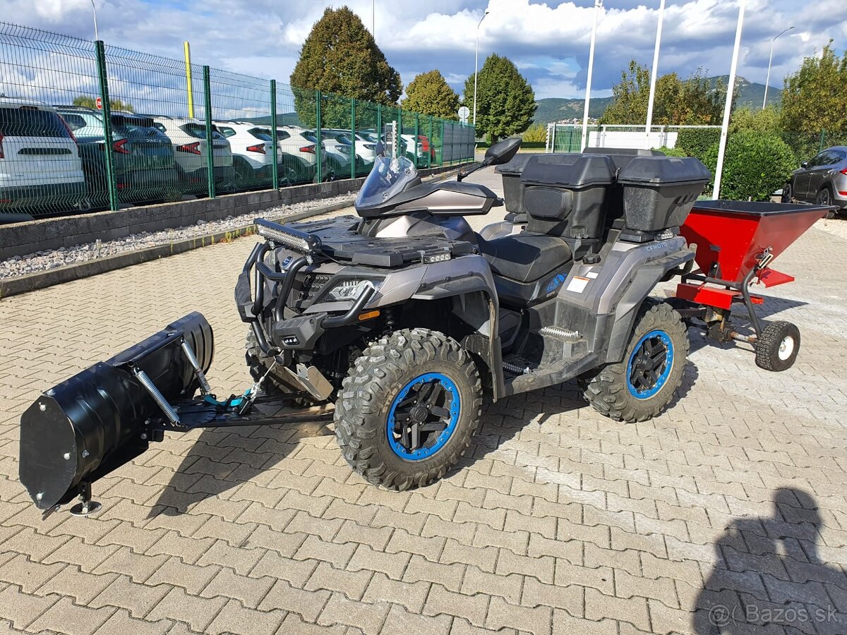 CF MOTO OVERLAND 1000 + radlica + posypový vozik
