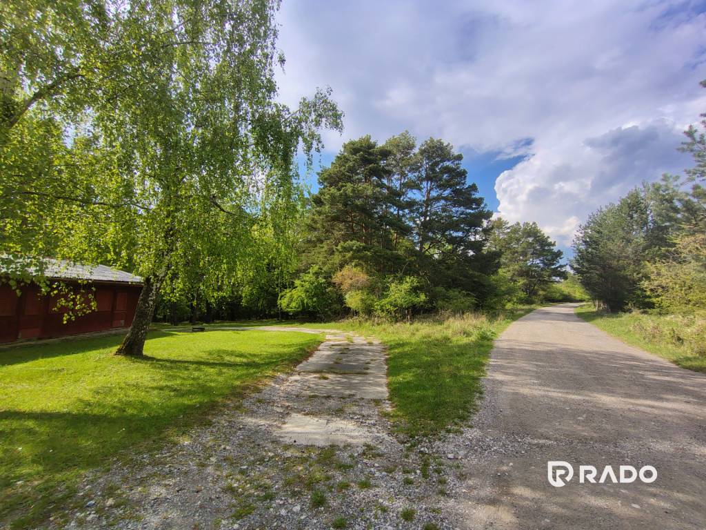 RADO | Pozemok na výstavbu chatky v Zlatníckej doline - 4