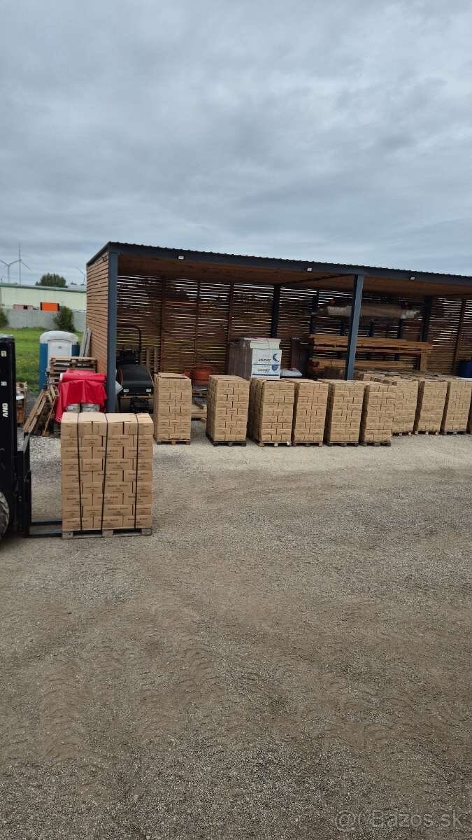 Predame BUKOVÉ Valcove brikety - 4