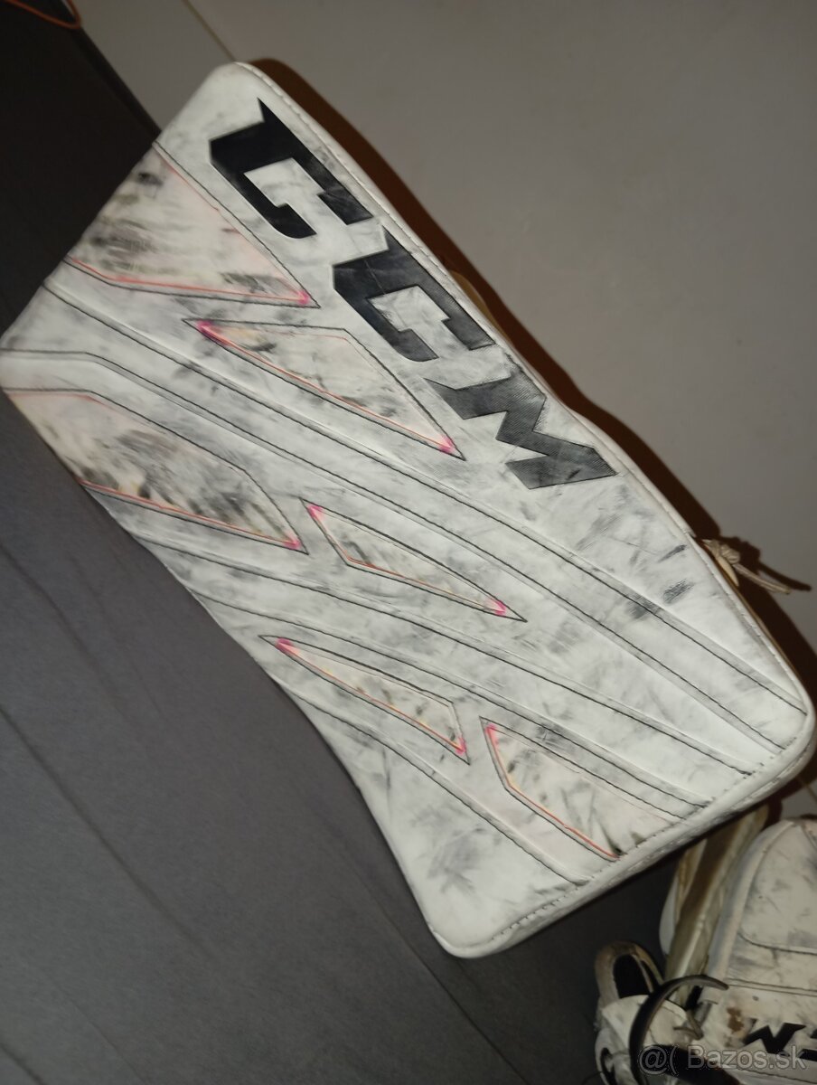 Predám set CCM Lapačka & Vyrážačka - 4