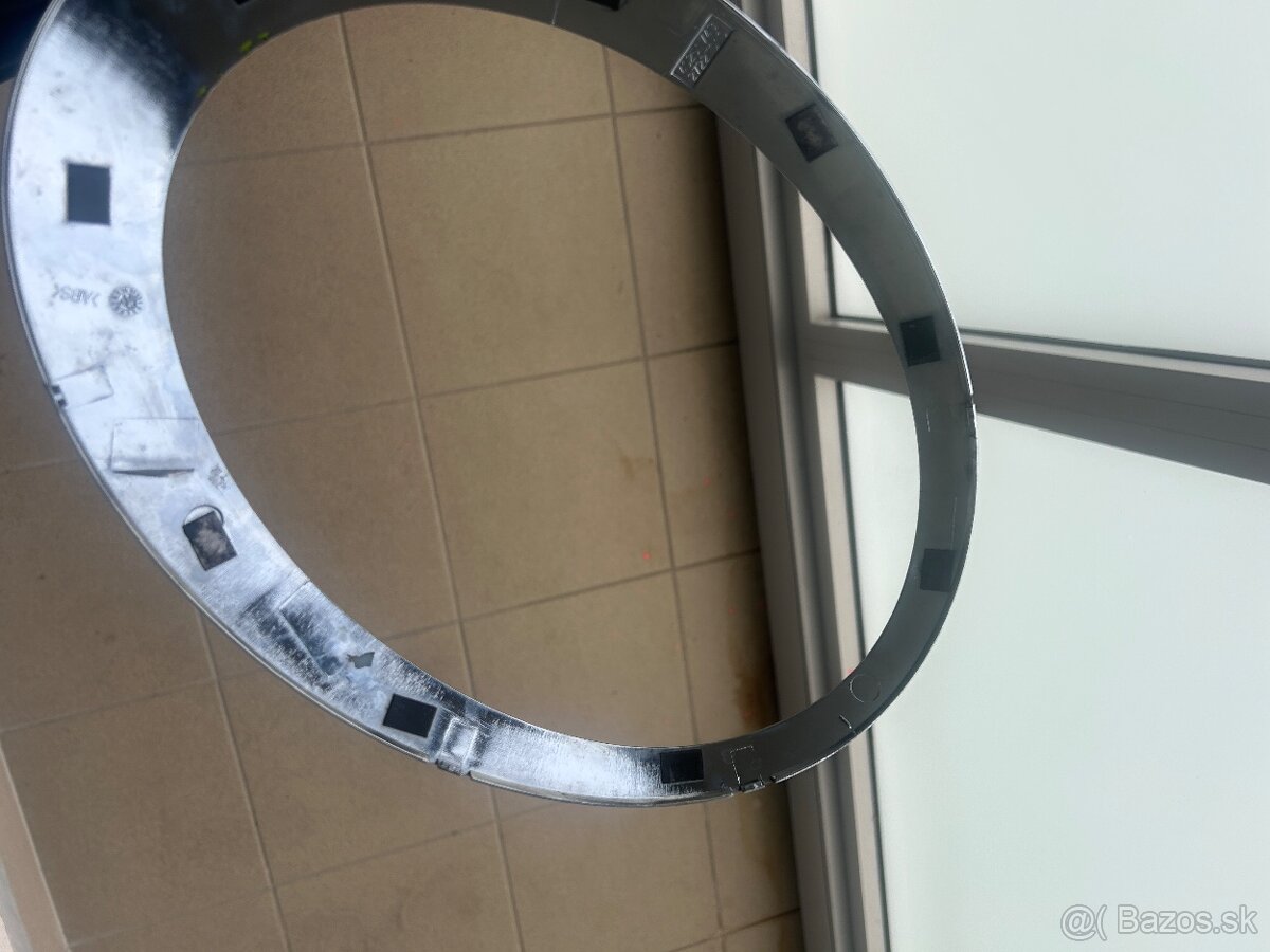 MINI COOPER LIŠTA SVETLA - 4