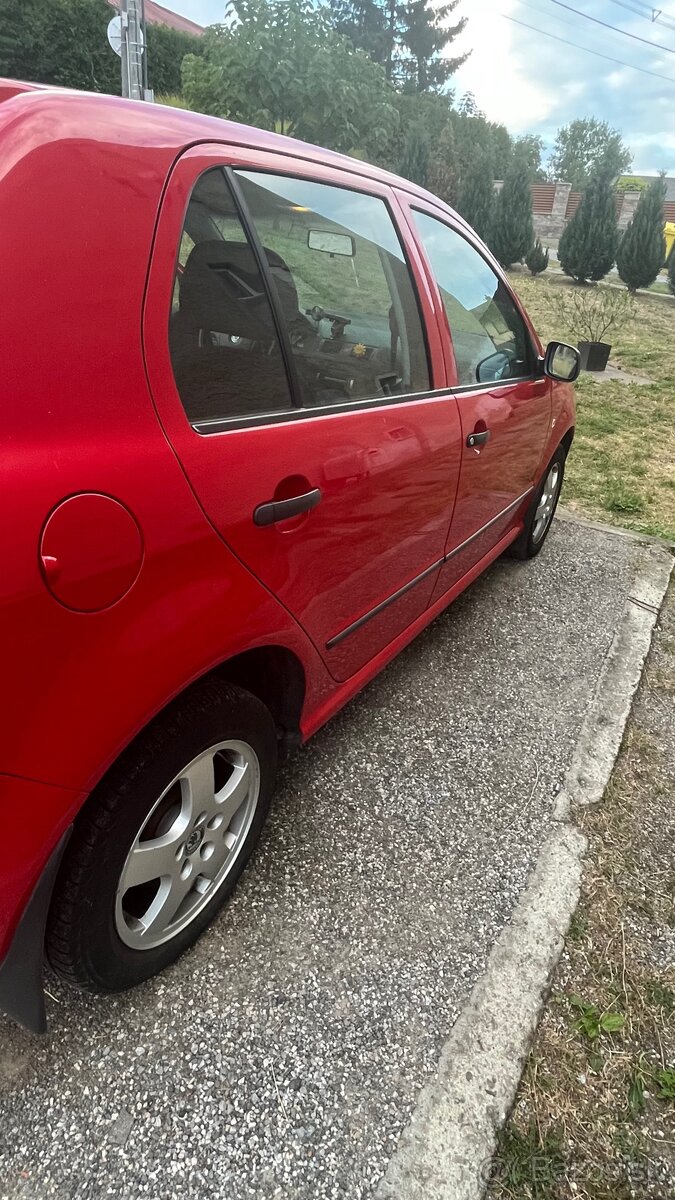 Fábia 1.2htp 47kw 2006 - 4