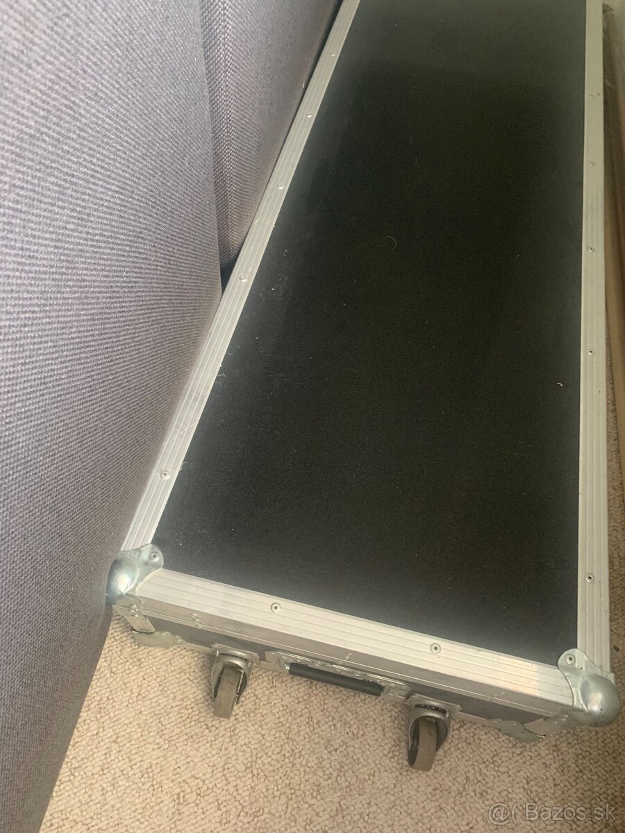 Korg Pa3x 76 - 4
