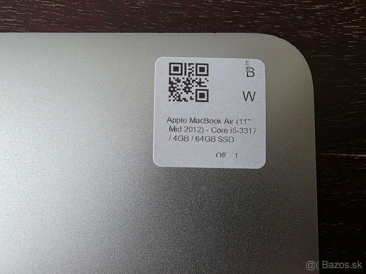 Predám Apple Macbook Air 11 palcový 2012 procesor core i5 - 4