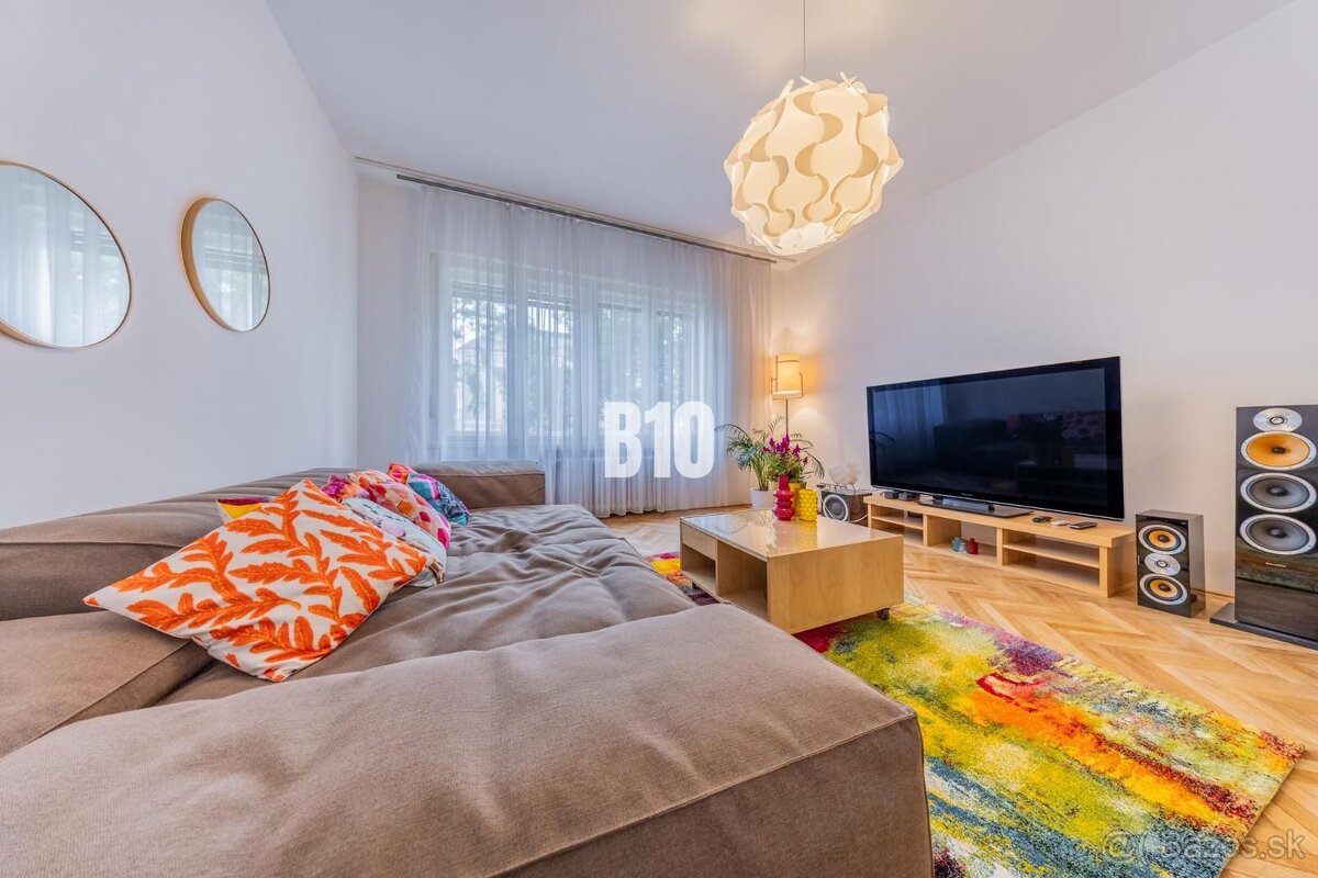 CHARIZMATICKÝ 2i (75m2) byt v SRDCI Starého Mesta - HVIEZDOS - 4