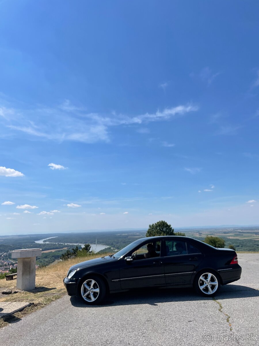 Súrne Mercedes Benz C220 CDI (w203) Avantgarde - 4