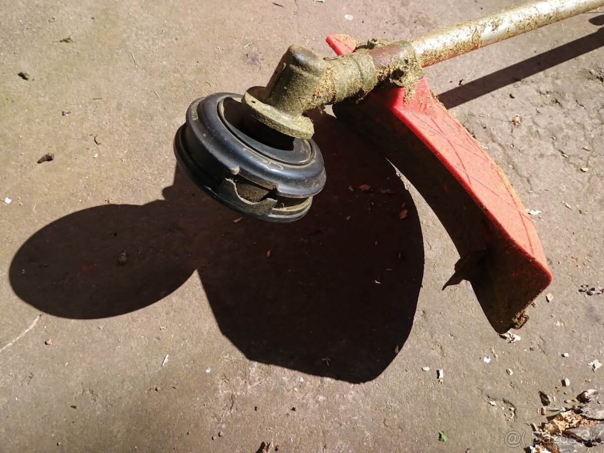 Krovinorez HECHT 1235 BTS - 4