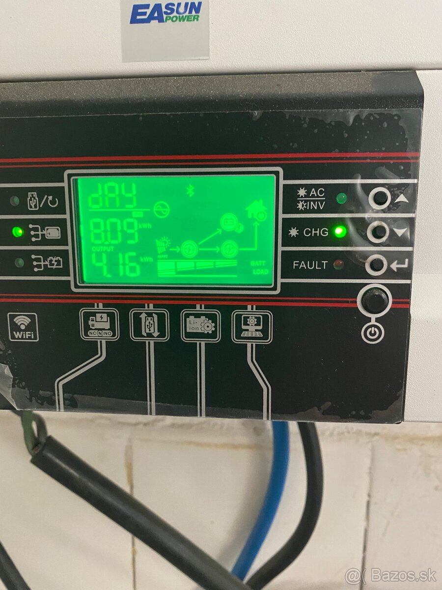 Hybridný menič EASun 5 kW - 4