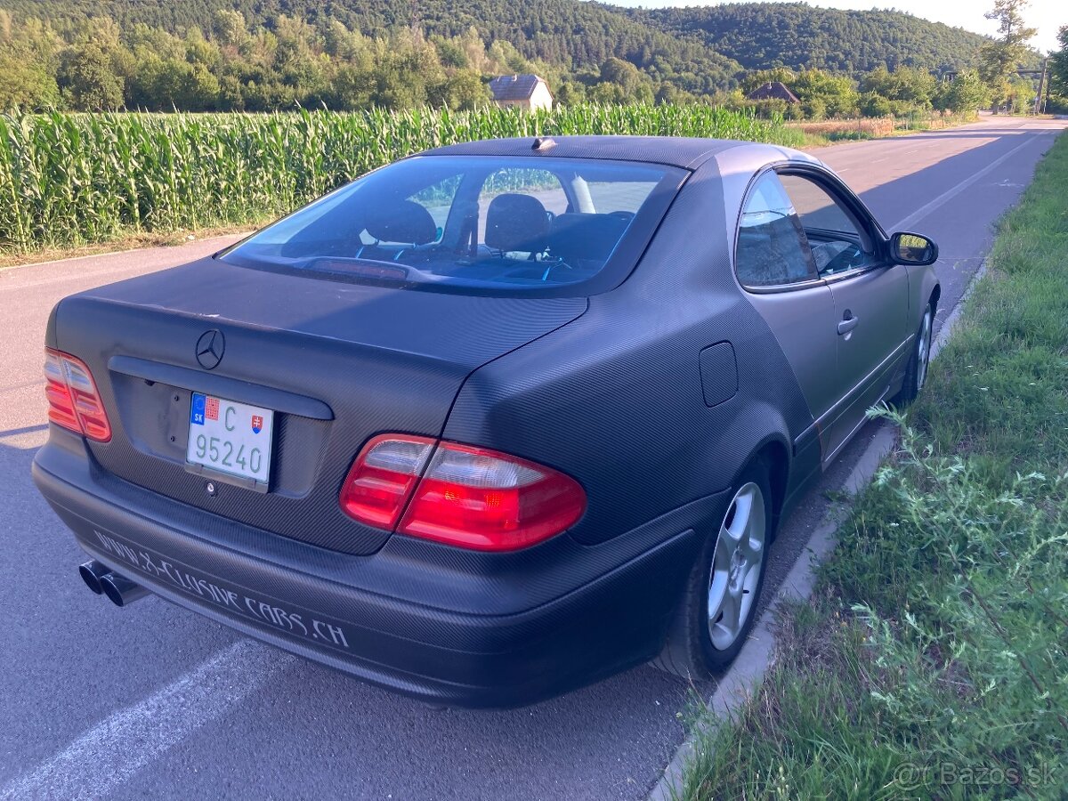 Mercedes benz CLK-3,2 benzín - 4