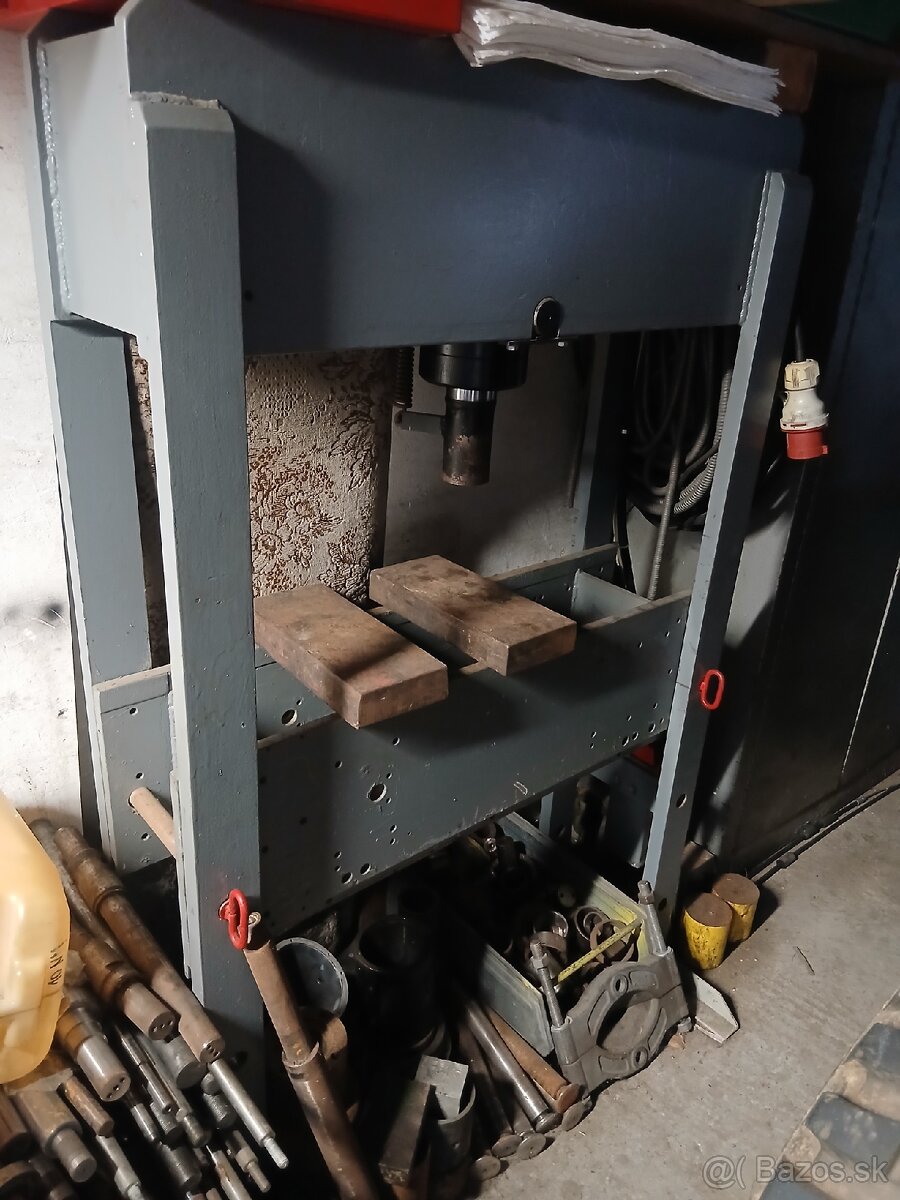 Hydraulický lis - 4