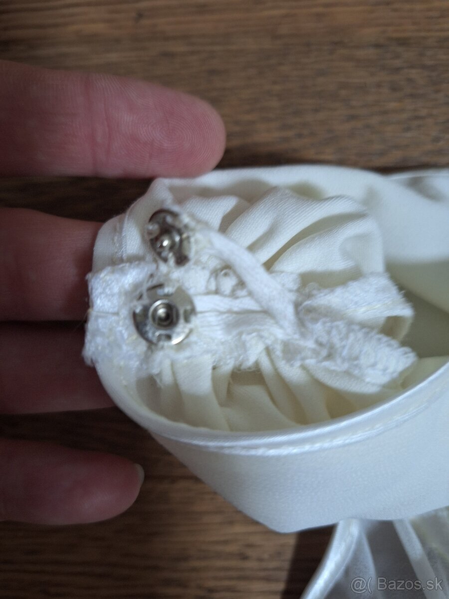 Svadobné a spoločenské šaty - 4