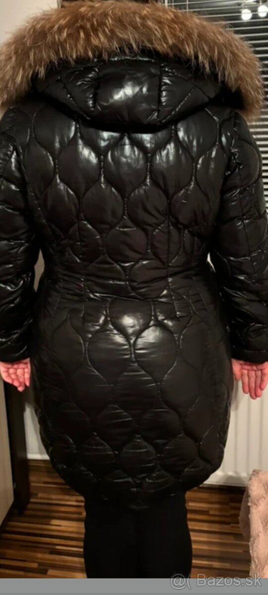 Zimná bunda s pravou kožušinou z líšky - 4
