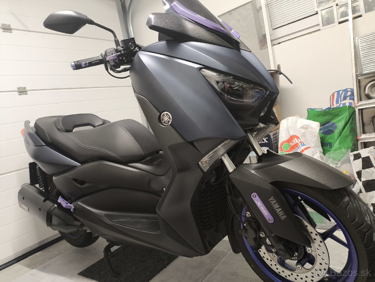 Yamaha Xmax 300 - 4