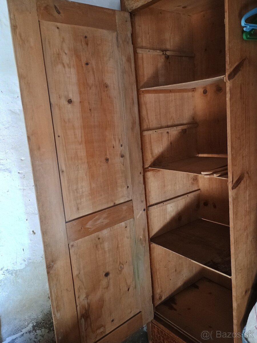 Starožitné skrine - 4