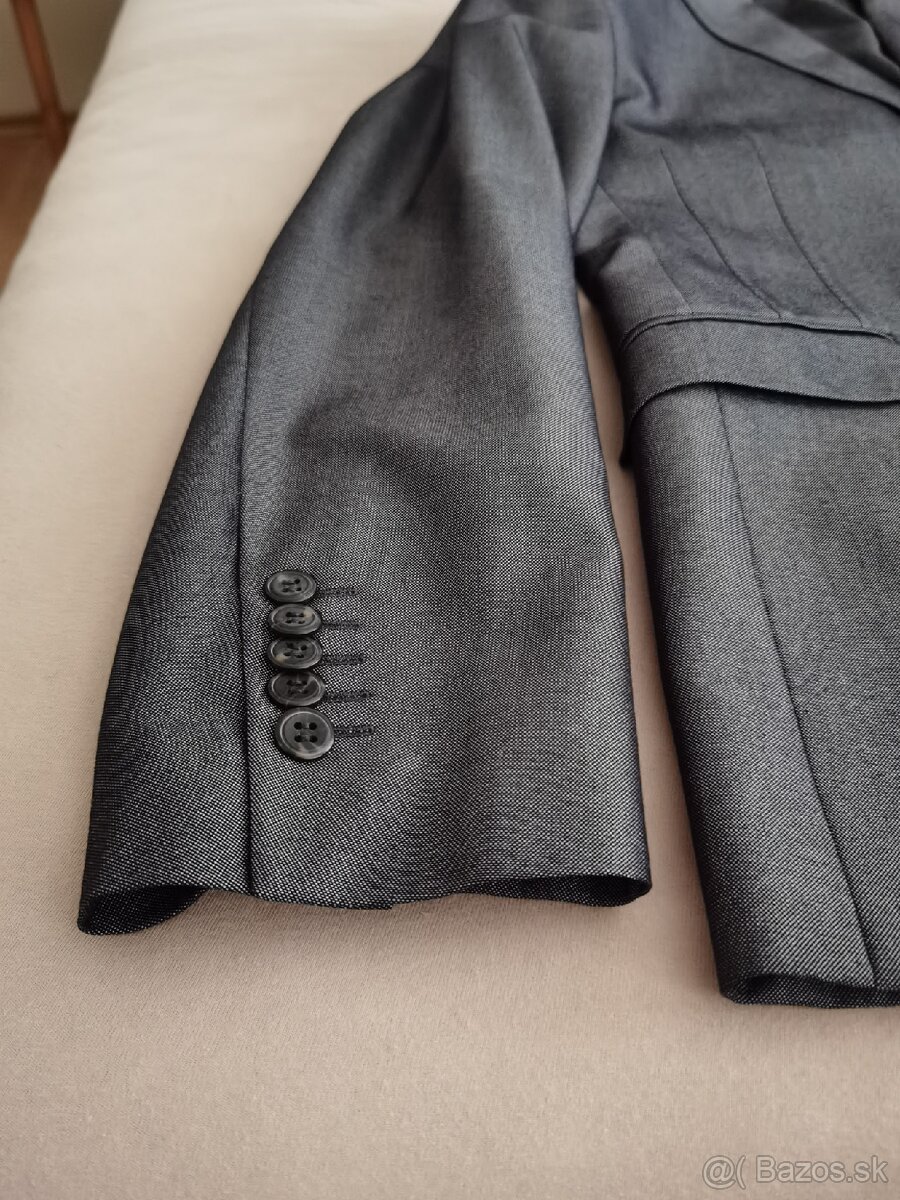 Pánsky oblek - 4