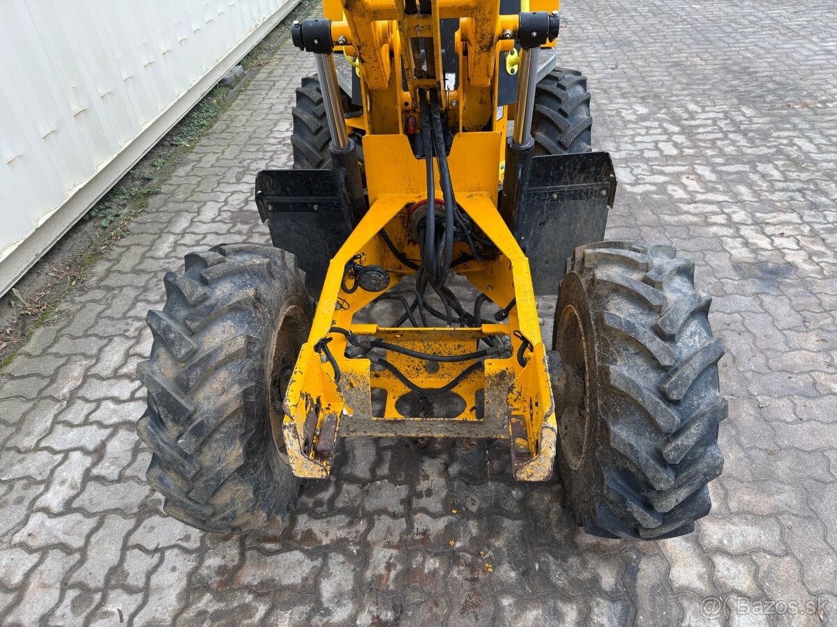 Kolový dumper JCB 1T - 2 - 4