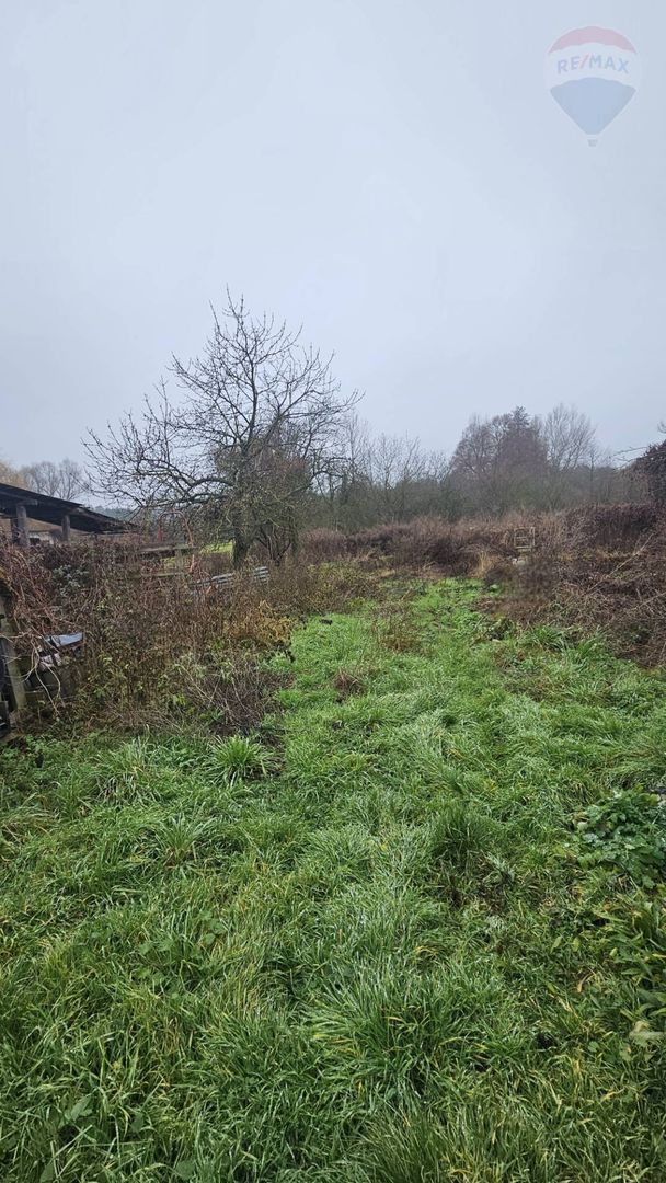 Rodinný dom v Gbeloch - pôvodný stav, veľký pozemok - 4