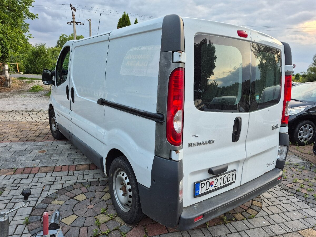 Renault Trafic 2,0 Dci - 4