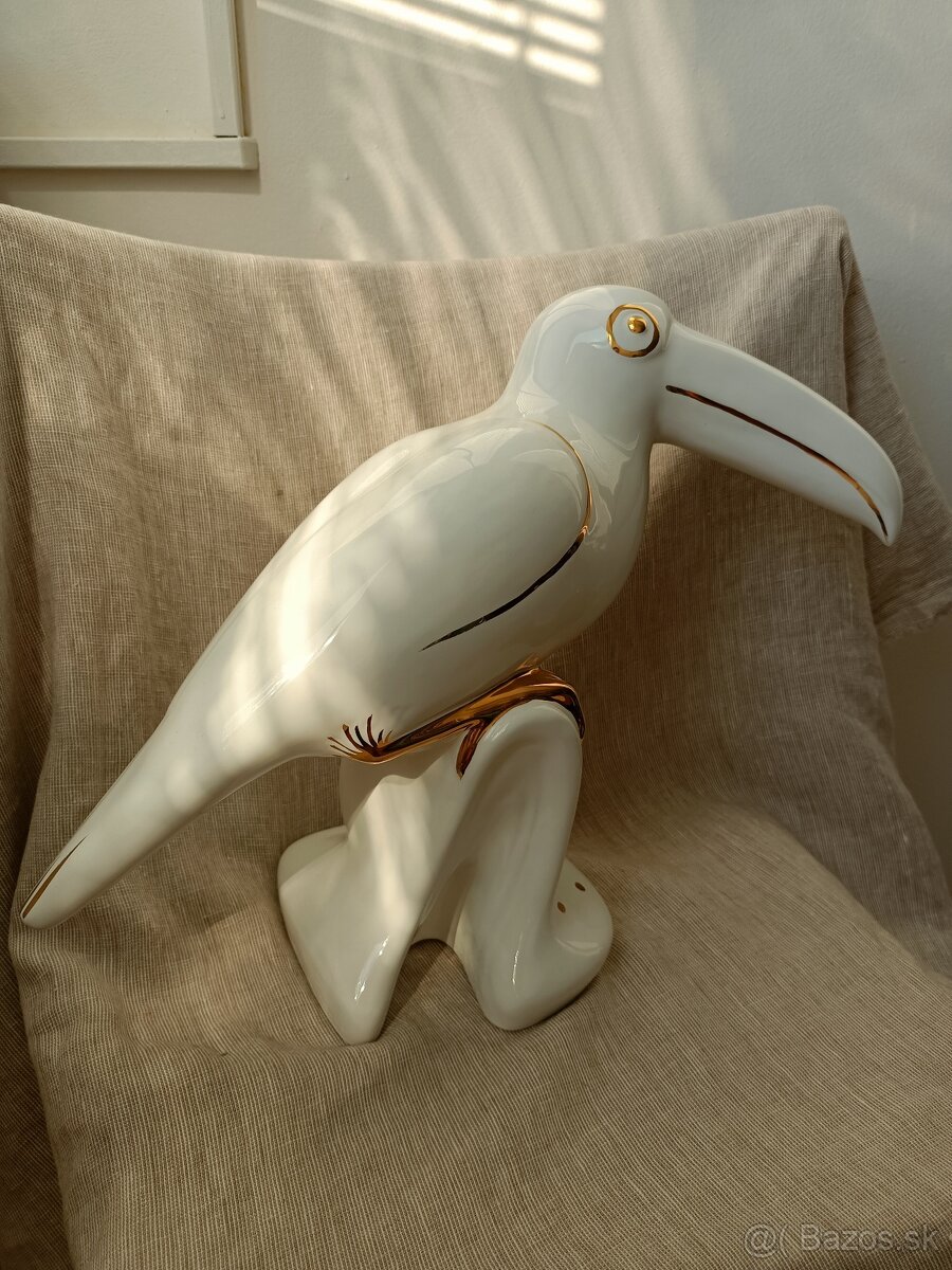 Porcelánová soška Tukan - 4