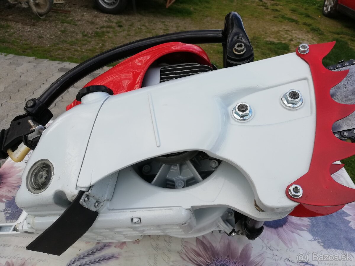 MOTOROVA PILA, STIHL CONTRA, 1106 - 4