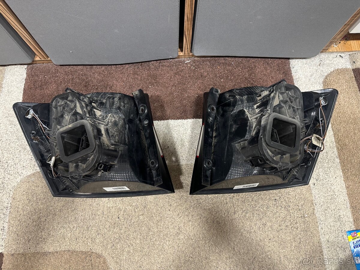 Originál zadné svetla Fabia 3 - 4