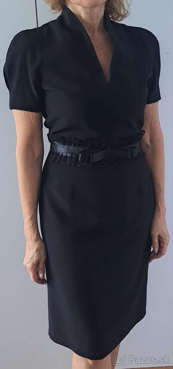 Čierne šaty so sakom - 4