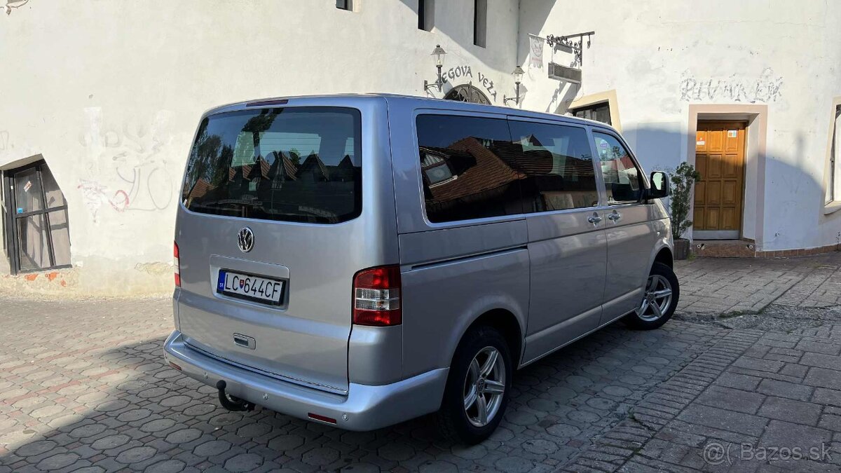 Volkswagen Caravelle 2.5 D V5 - 4