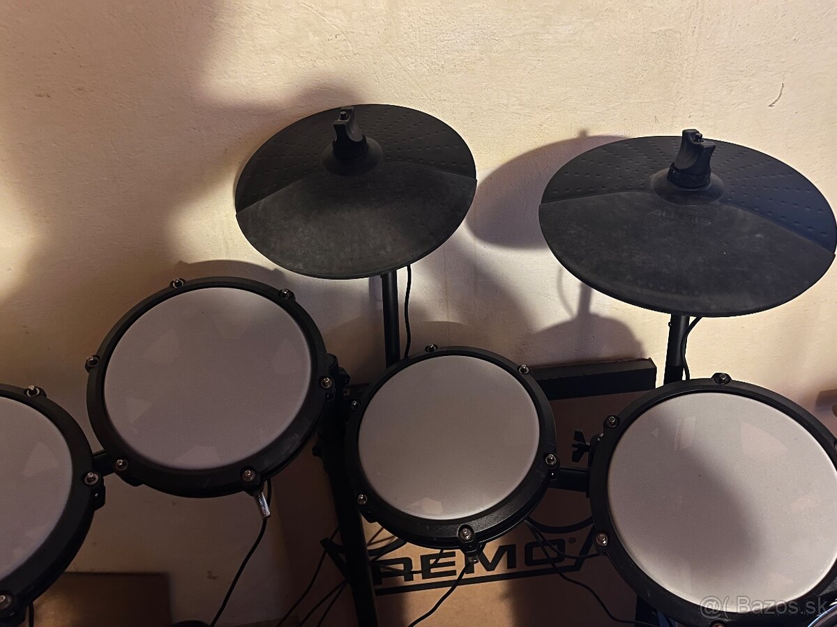 Alesis nitro max kit expansion pack - 4