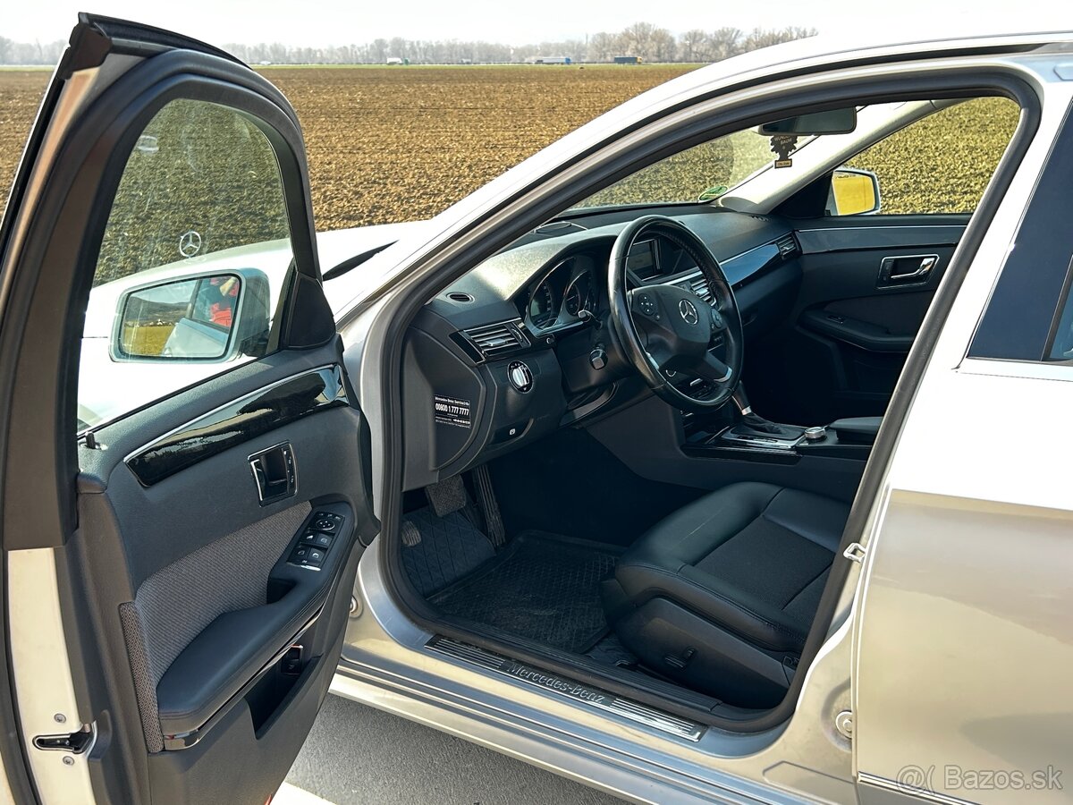 Mercedes Benz E-250 CDI - 4