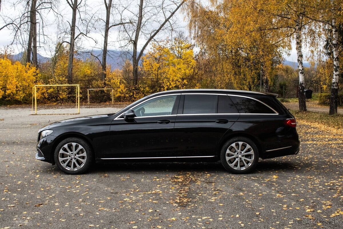 Mercedes E 400 4MATIC A/T - 4